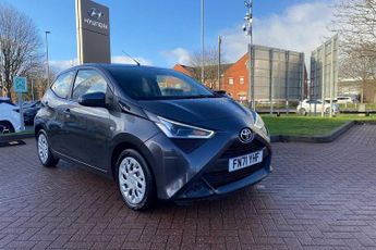 Toyota AYGO 1.0 VVT-i X-Play TSS 5dr