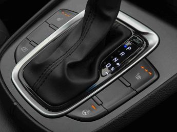 Hyundai Kona 1.6 GDi Hybrid Premium 5dr DCT