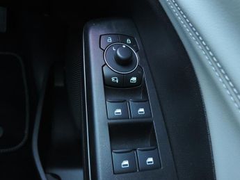 Ford Puma 123kW Select 43kWh 5dr Auto