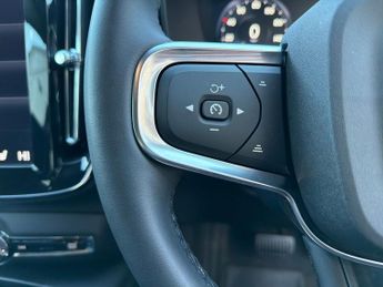 Volvo XC40 5Dr Inscription 1.5 PHEV T4 Recharge Auto