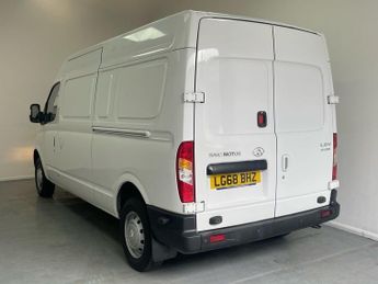 LDV V80 92kW Medium Roof Van Auto 56kWh