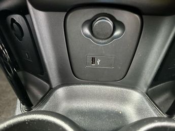 MINI HATCHBACK Cooper S 3Dr Exclusive 2.0 Auto