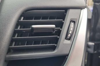 Nissan Qashqai 1.3 DiG-T MH 158 N-Connecta 5dr Xtronic