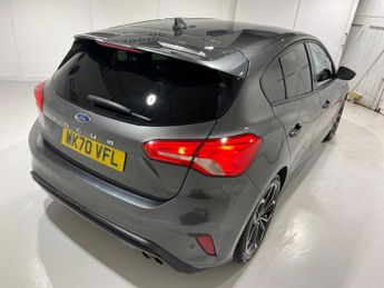 Ford Focus 1.5 Turbo EcoBoost (182PS) 8 spd Automatic ST-Line X 5dr.