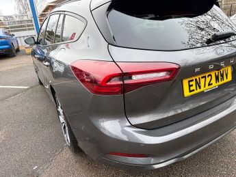 Ford Focus Estate ST-Line Vignale 1.0 MHEV 155PS Auto