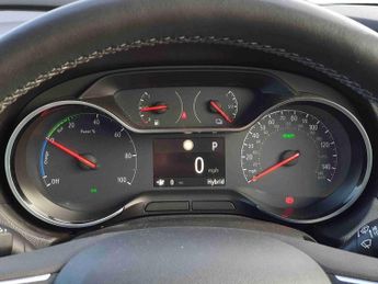 Vauxhall Grandland X 1.6 Hybrid4 300 Ultimate Nav 5dr Auto