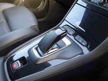 Vauxhall Grandland X 1.6 Hybrid4 300 Ultimate Nav 5dr Auto