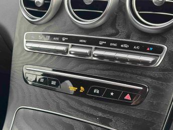 Mercedes-Benz GLC Coupé GLC 220d 4Matic AMG Line Premium 5dr 9G-Tronic