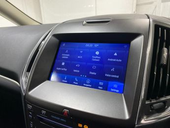 Ford Galaxy 2.0 EcoBlue Titanium 5dr Auto [Lux Pack]