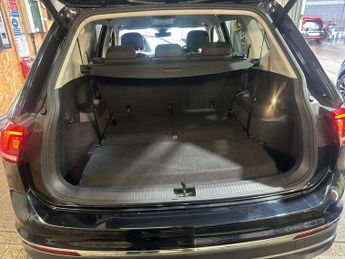 Volkswagen Tiguan Allspace VW Tiguan 5Dr Life 1.5 TSI Auto