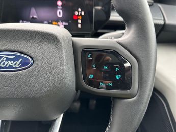 Ford Explorer 5Dr Premium Extended Range 2WD Auto