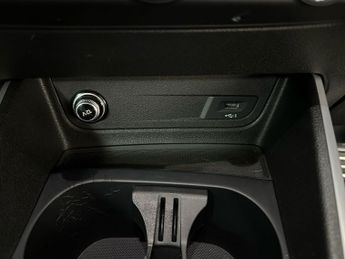 Audi Q2 5Dr S Line 35 1.5 TFSI Auto