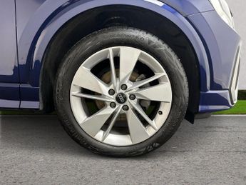 Audi Q2 5Dr S Line 35 1.5 TFSI Auto