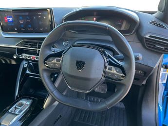 Peugeot 2008 5Dr Allure 100kW 50kWh Auto