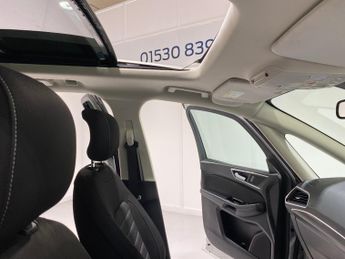 Ford Galaxy 2.0 EcoBlue (150PS) Automatic Titanium 5dr**7 seater**PANORAMIC 