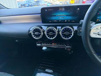 Mercedes-Benz A Class Mercedes A200 5Dr AMG-Line Executive Edition 1.3 Auto