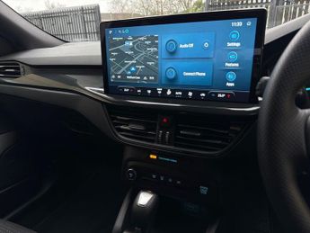 Ford Focus Estate ST-Line 1.0 MHEV 155PS Auto