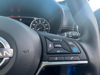 Nissan Juke 1.6 Hybrid Tekna 5dr Auto