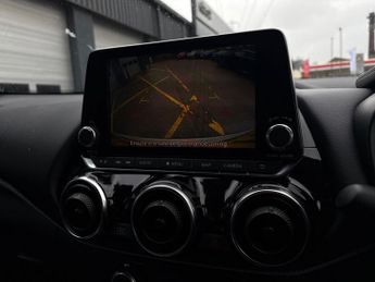 Nissan Juke 1.6 Hybrid Premiere Edition 5dr Auto