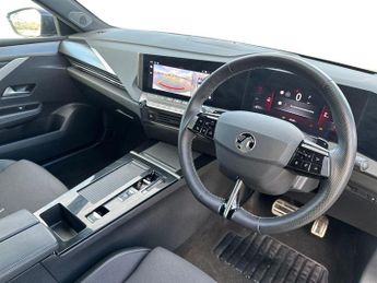 Vauxhall Astra Estate GS 1.2 130 Auto