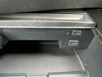 Vauxhall Astra Estate GS 1.2 130 Auto