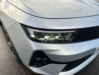 Vauxhall Astra Estate GS 1.2 130 Auto