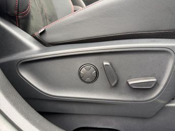 Ford Kuga 5Dr ST-Line X 2.5 FHEV 183PS AWD Auto