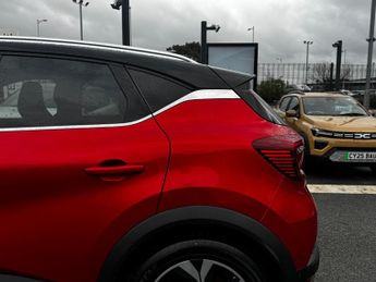 Renault Captur 1.6 E-TECH Hybrid 145 R.S. Line 5dr Auto
