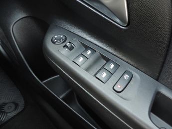 Vauxhall Corsa 100kW SRi Nav Premium 50kWh 5dr Auto [7.4kWCh]