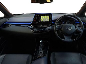 Toyota C-HR 1.8 Hybrid Dynamic 5dr CVT