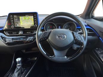Toyota C-HR 1.8 Hybrid Dynamic 5dr CVT