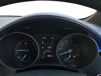 Toyota C-HR 1.8 Hybrid Dynamic 5dr CVT