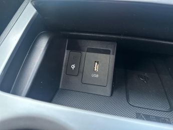 Hyundai Kona 5Dr Ultimate 150kW 64kWh Auto