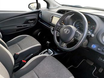 Toyota Yaris 1.5 Hybrid Y20 5dr CVT [Bi-tone]