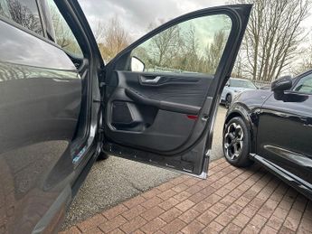Ford Kuga 5Dr ST-Line X Edition 2.5 FHEV 190PS 2WD Auto