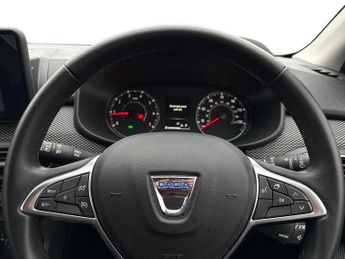 Dacia Sandero Stepway 1.0 TCe Comfort 5dr CVT