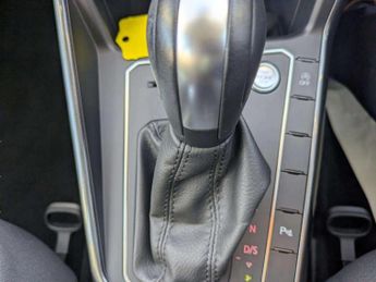 Volkswagen Polo 1.0 TSI 115 SEL 5dr DSG