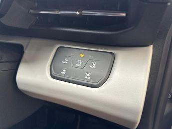 Ford Capri 5Dr Premium Extended Range 2WD Auto