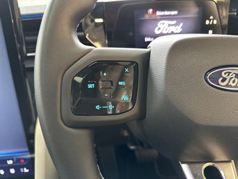 Ford Capri 5Dr Premium Extended Range 2WD Auto