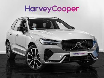 Volvo XC60 2.0 B5P Plus Dark 5dr AWD Geartronic