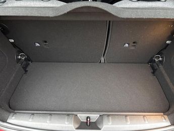 MINI HATCHBACK 135kW Cooper S Level 2 33kWh 3dr Auto