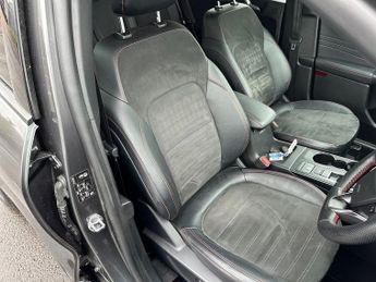 Ford Kuga 5Dr ST-Line X 2.0 Tdci 190PS AWD Auto