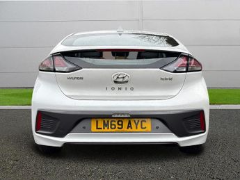 Hyundai Ioniq 
