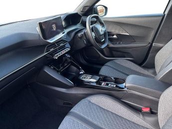 Peugeot 2008 5Dr Allure 100kW 50kWh Auto