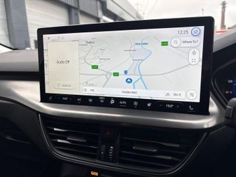 Ford Focus 1.0 EcoBoost Hybrid mHEV 155 Titanium Vig 5dr Auto