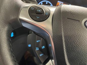 Ford Grand Tourneo Connect 1.5 EcoBlue (120PS) Automtaic Titanium 5dr**7 seater**