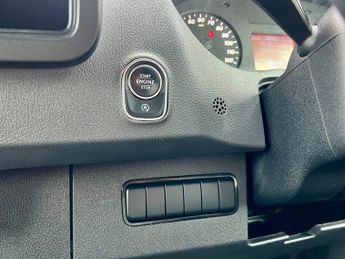 Mercedes-Benz Sprinter 314 CDI 143 L2 MWB LOW LOADER PLATFORM CAB LUTON WITH RAMP FWD A