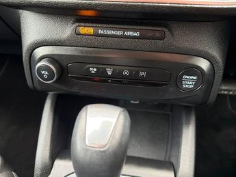 Ford Focus 5Dr Titanium 1.0 MHEV 125PS Auto