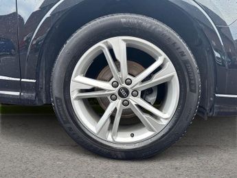 Audi Q3 35 TFSI S Line 5dr S Tronic