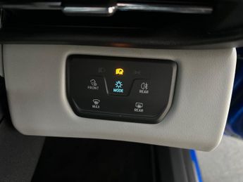 Ford Explorer 5Dr Premium Extended Range 2WD Auto